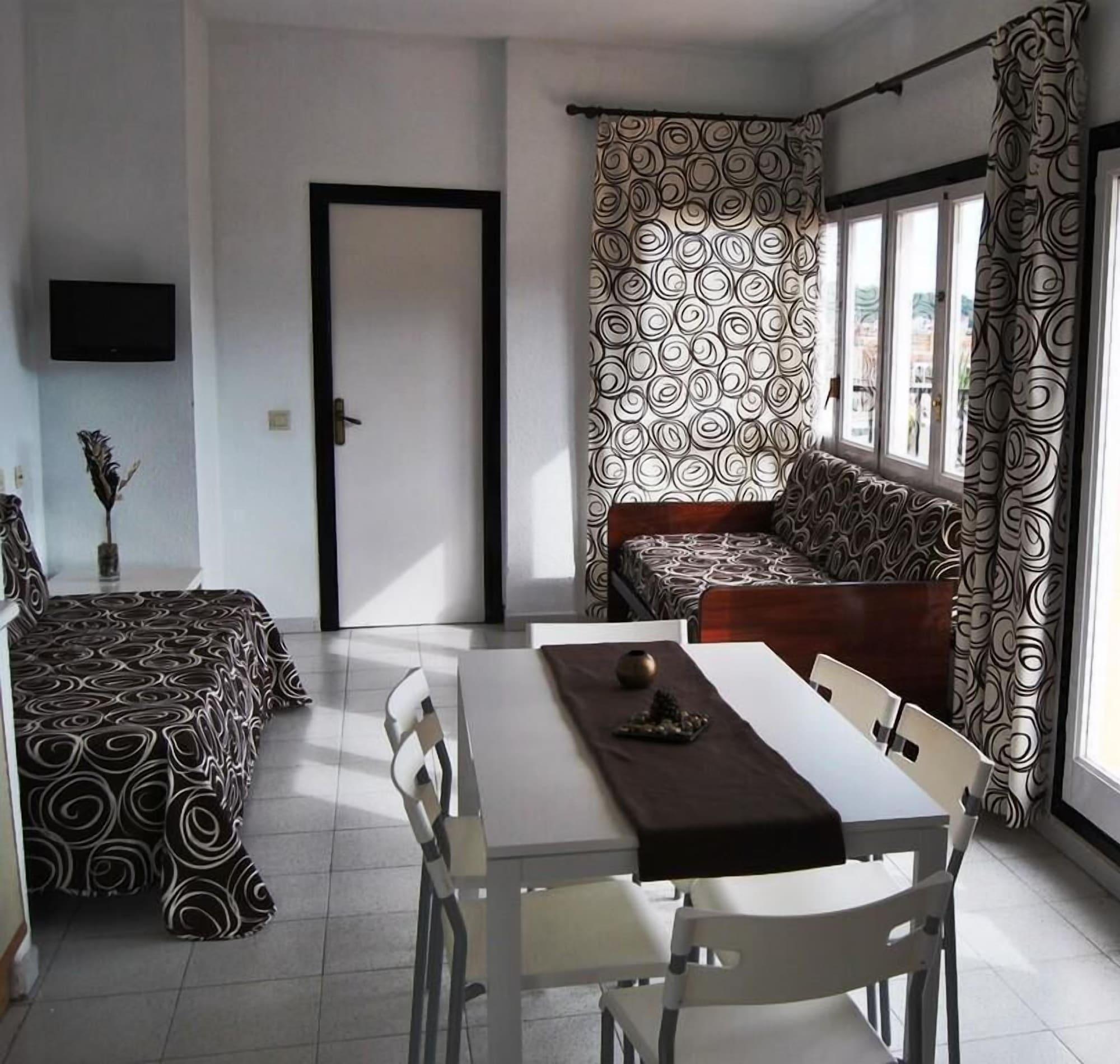 Apartaments Ar Enjoy Monjardi 료렛 드 마르 외부 사진